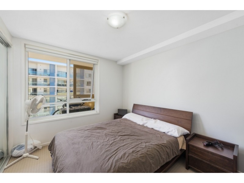 130/64 College Street, Belconnen ACT 2617