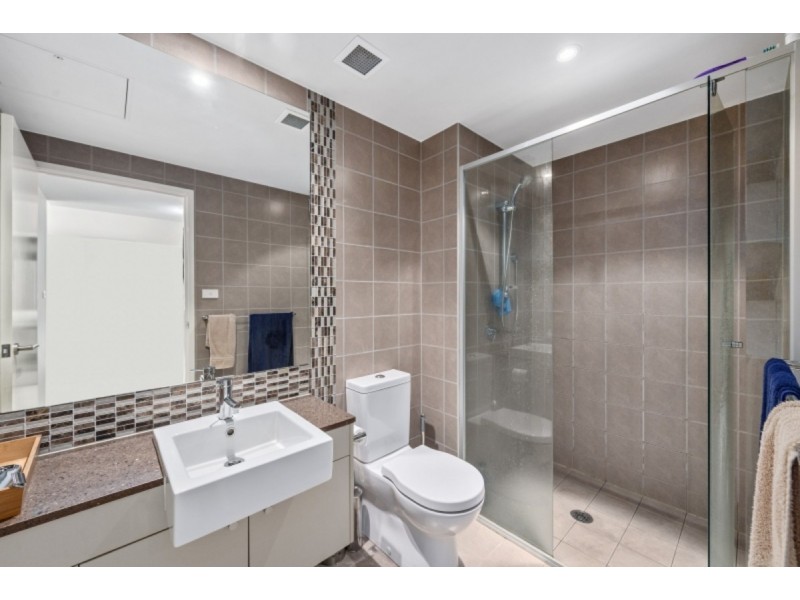 130/64 College Street, Belconnen ACT 2617