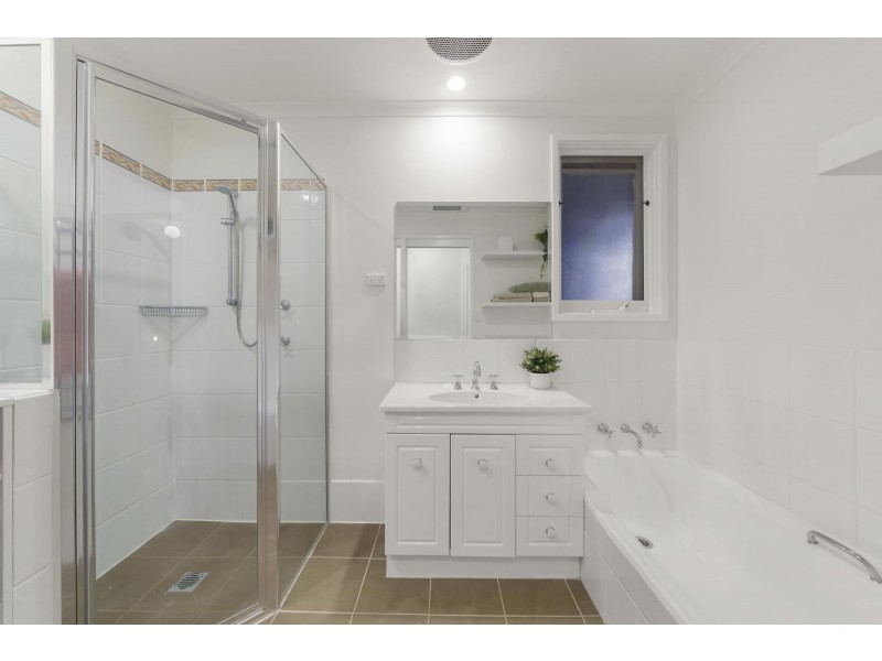 6 Pridham Street, Farrer ACT 2607