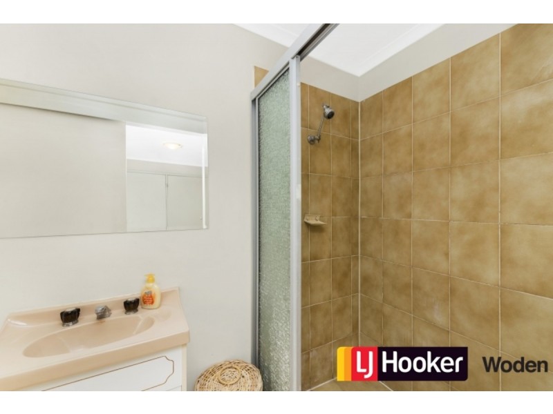 76 Enid Lorimer Circuit, Chisholm ACT 2905