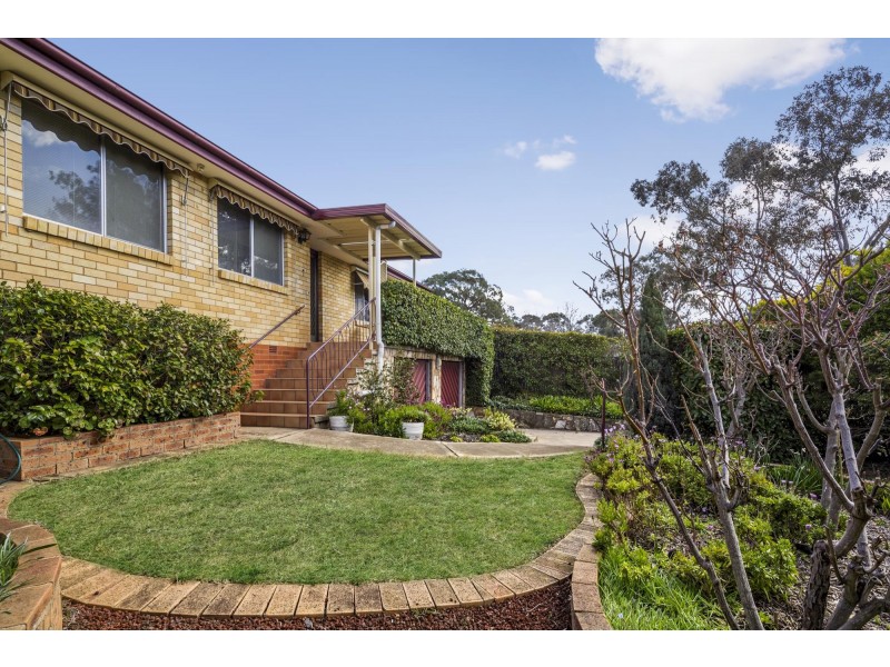 4 Howchin Place, Torrens ACT 2607