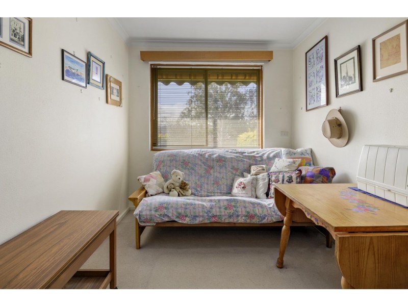 4 Howchin Place, Torrens ACT 2607