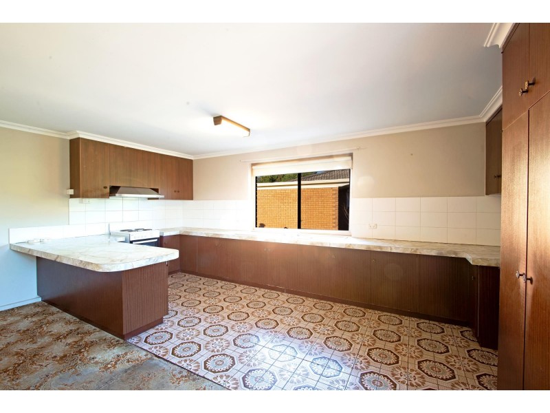 49 Langdon Avenue, Wanniassa ACT 2903