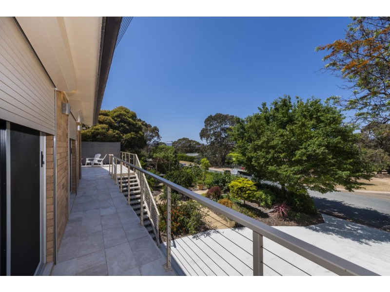 34 Allchin Circuit, Kambah ACT 2902
