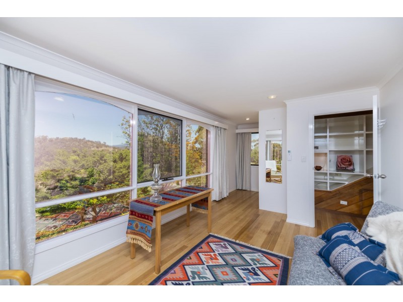 34 Allchin Circuit, Kambah ACT 2902