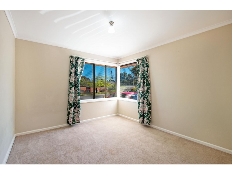 31 Theodore Street, Curtin ACT 2605