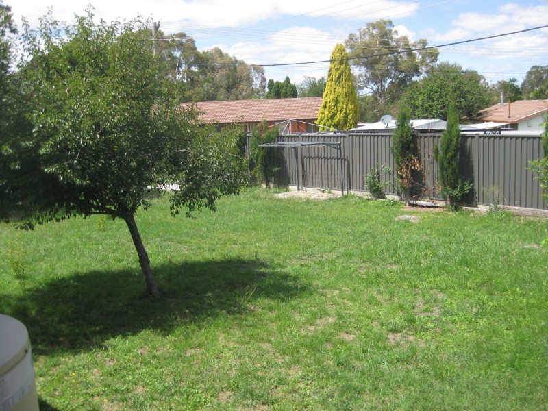 6 Stralia Place, Melba ACT 2615