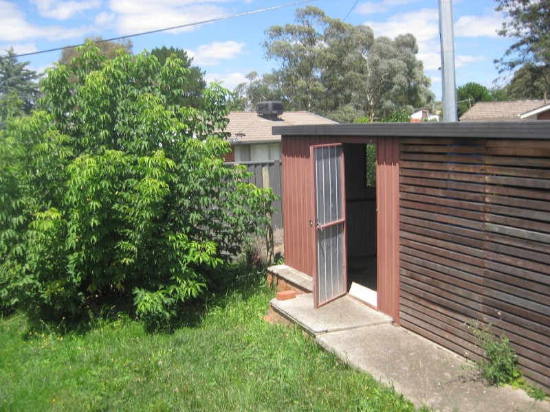 6 Stralia Place, Melba ACT 2615