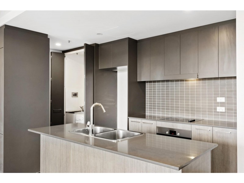 170/7 Irving Street, Phillip ACT 2606