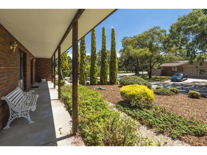 14 Horton Close, Kambah ACT 2902