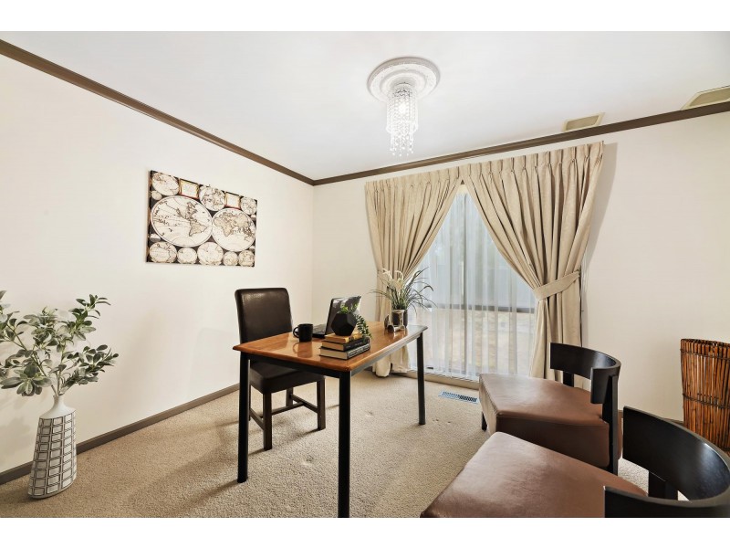 14 Horton Close, Kambah ACT 2902
