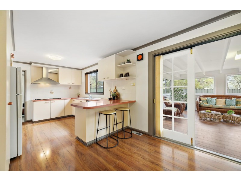 14 Horton Close, Kambah ACT 2902