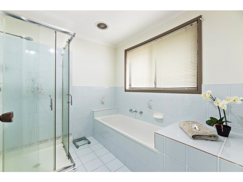 14 Horton Close, Kambah ACT 2902