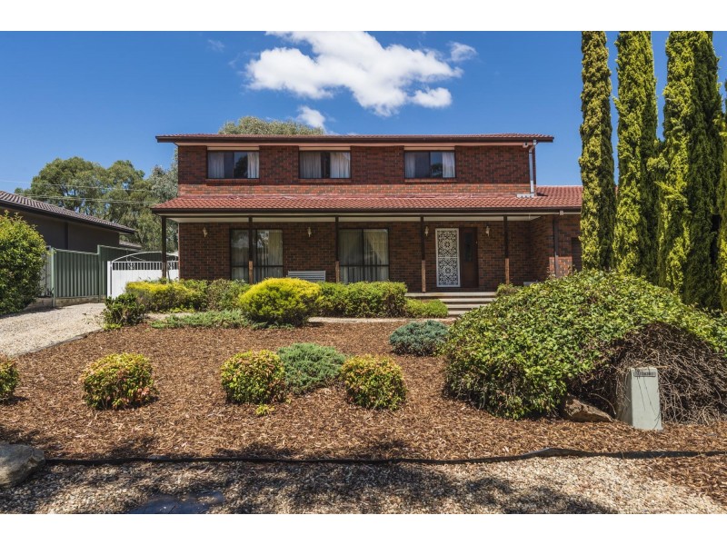 14 Horton Close, Kambah ACT 2902