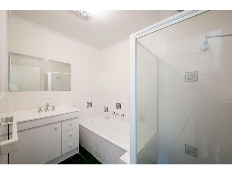 62 Amagula Avenue, Ngunnawal ACT 2913