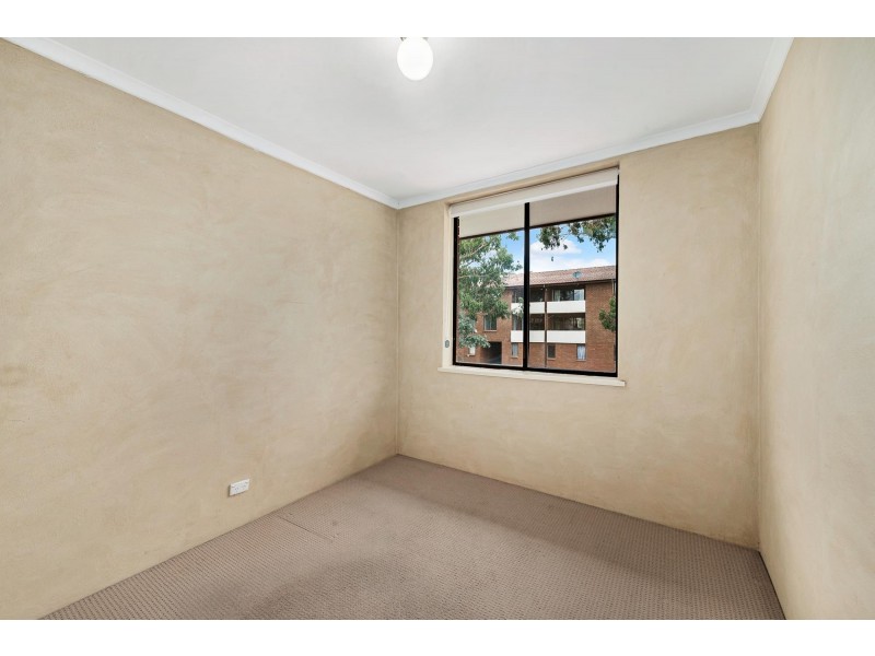 16/28 Springvale Drive, Hawker ACT 2614