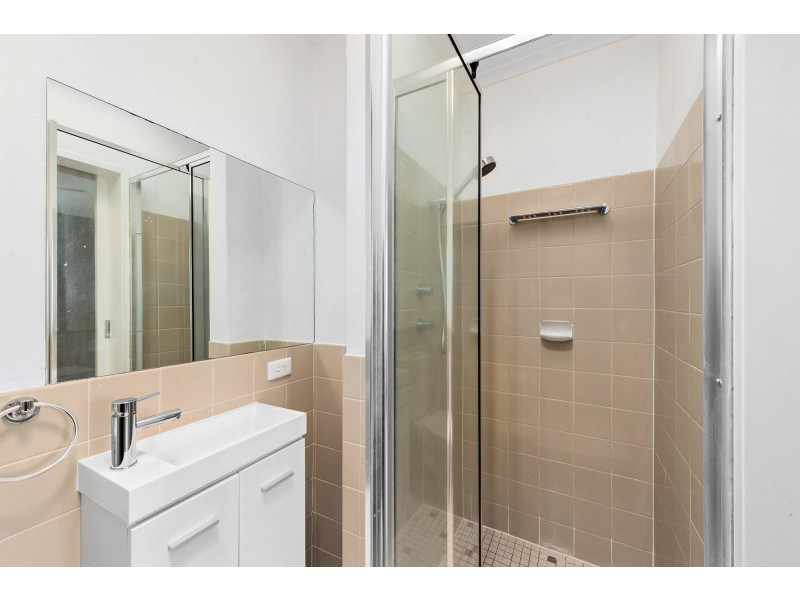 16/28 Springvale Drive, Hawker ACT 2614