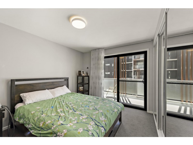 225/12 Limburg Way, Greenway ACT 2900