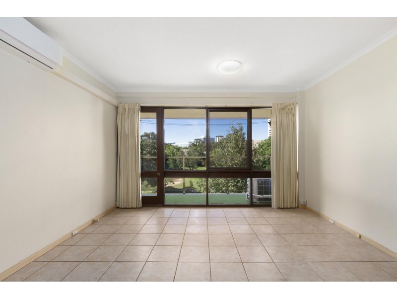 57/179 Melrose Drive, Lyons ACT 2606