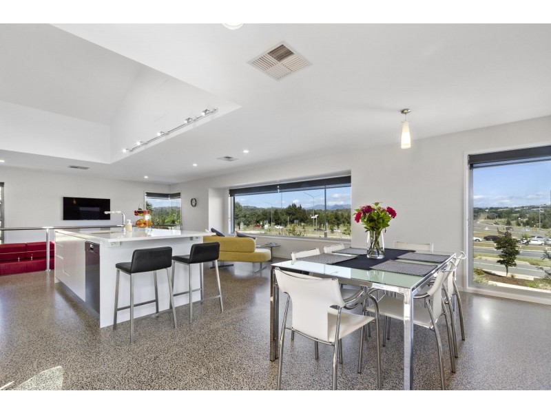 12 Geoff Bardon Street, Weston ACT 2611