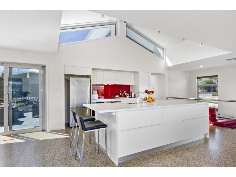 12 Geoff Bardon Street, Weston ACT 2611