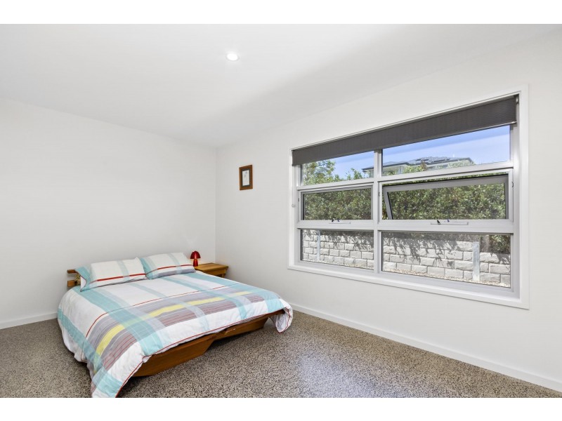 12 Geoff Bardon Street, Weston ACT 2611