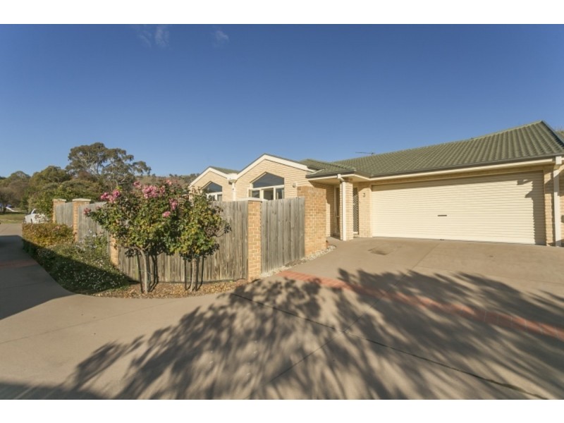 3/48 Betty Maloney Crescent, Banks ACT 2906