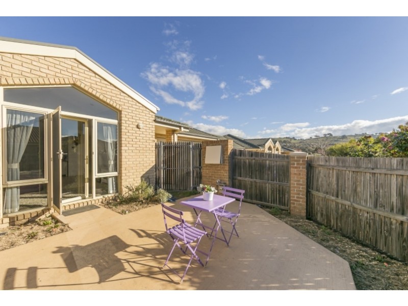 3/48 Betty Maloney Crescent, Banks ACT 2906