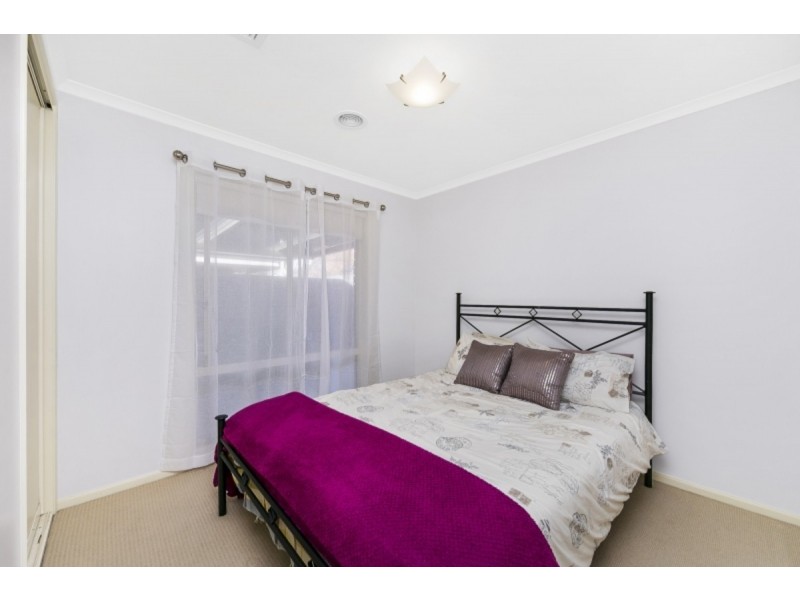 3/48 Betty Maloney Crescent, Banks ACT 2906