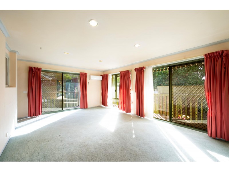 204 Namatjira Drive, Chapman ACT 2611