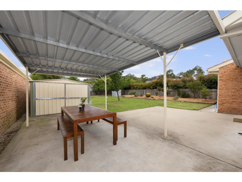 12 Mathews Place, Banks ACT 2906