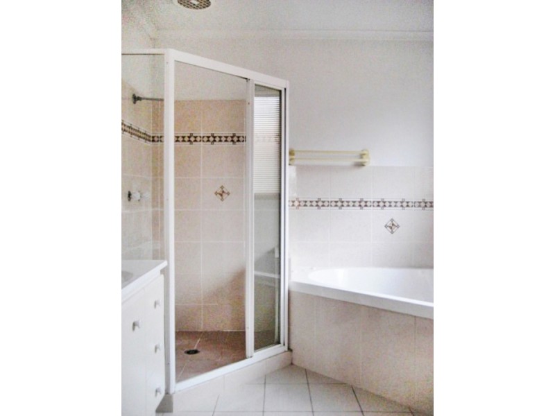 20 Adkinson Close, Isaacs ACT 2607
