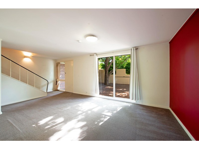 79 Theodore Street, Curtin ACT 2605