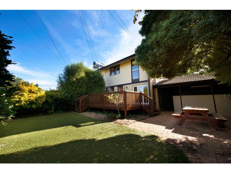 79 Theodore Street, Curtin ACT 2605