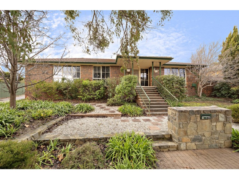 35 Summerland Circuit, Kambah ACT 2902