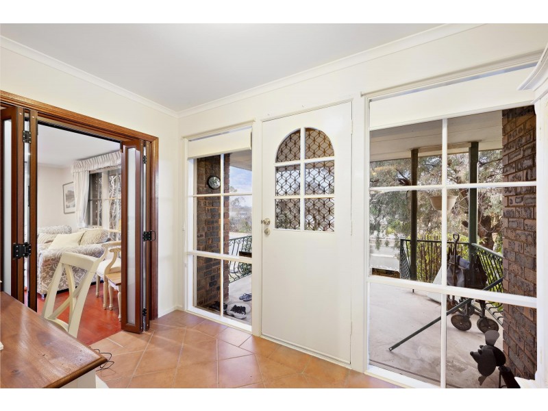 35 Summerland Circuit, Kambah ACT 2902