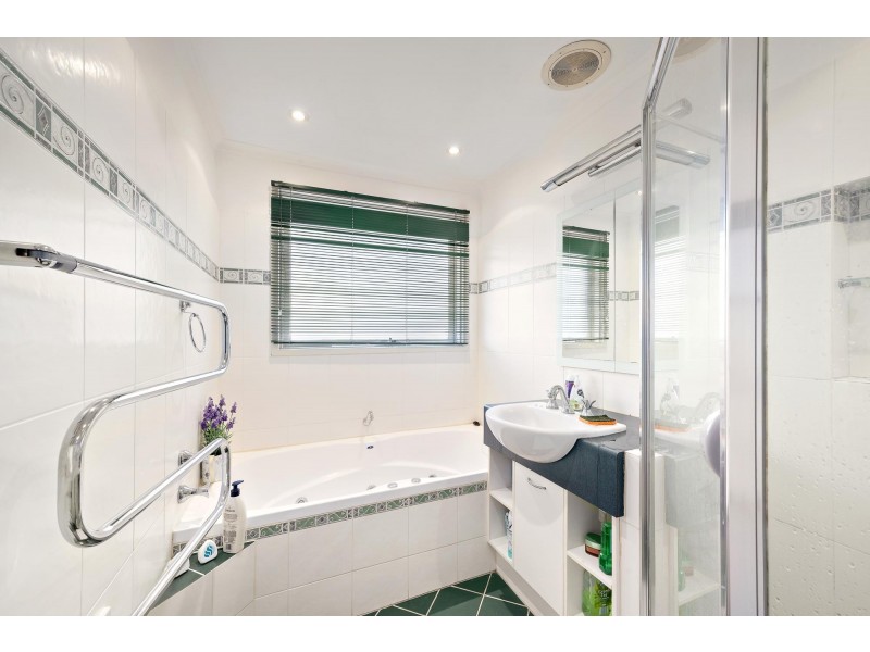 35 Summerland Circuit, Kambah ACT 2902