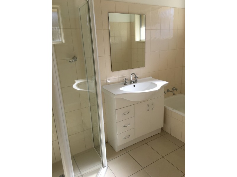 70 Degraves Crescent, Wanniassa ACT 2903