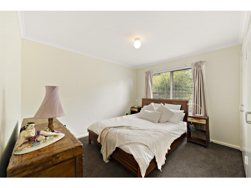 81 Walker Crescent, Narrabundah ACT 2604