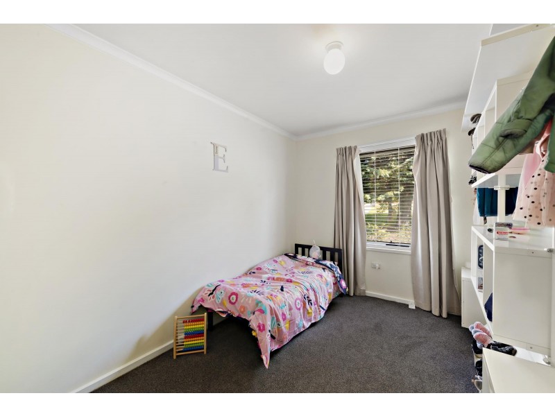 81 Walker Crescent, Narrabundah ACT 2604