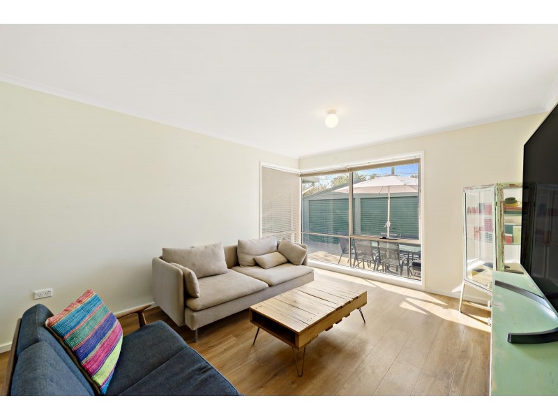 81 Walker Crescent, Narrabundah ACT 2604