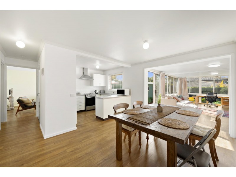 81 Walker Crescent, Narrabundah ACT 2604