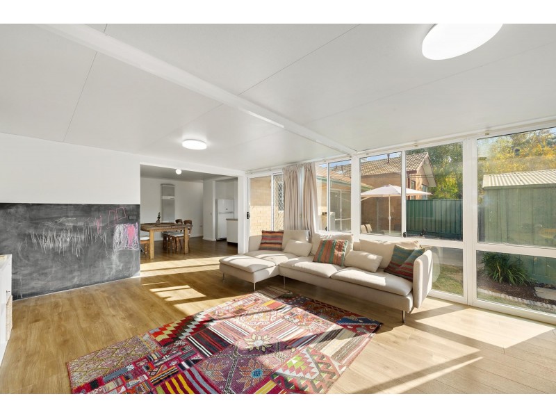 81 Walker Crescent, Narrabundah ACT 2604