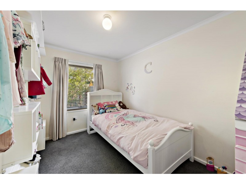 81 Walker Crescent, Narrabundah ACT 2604