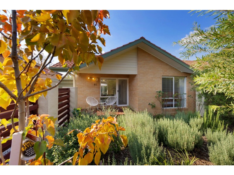 81 Walker Crescent, Narrabundah ACT 2604