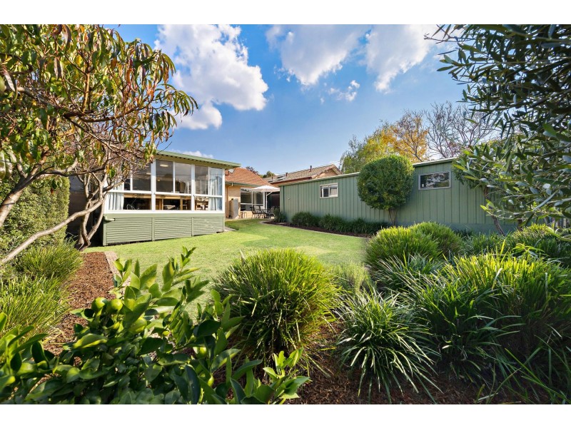 81 Walker Crescent, Narrabundah ACT 2604