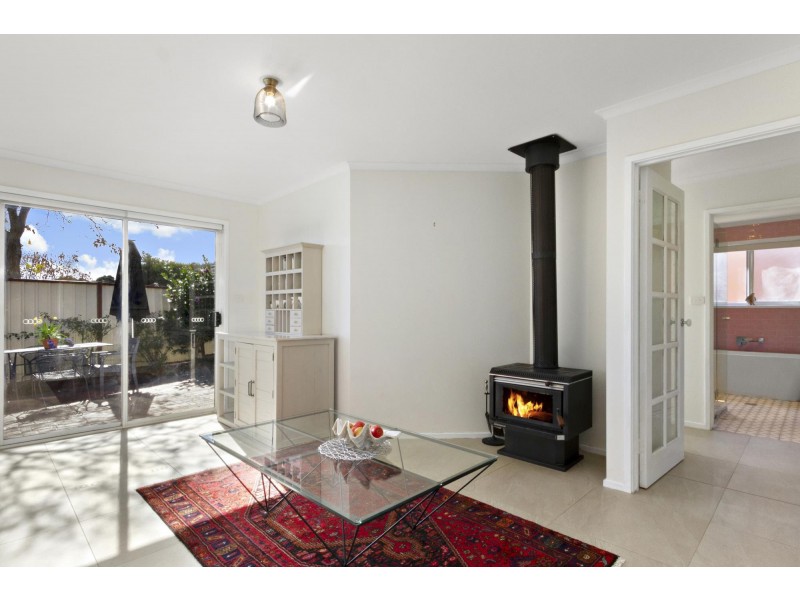 13 Wilson Crescent, Banks ACT 2906