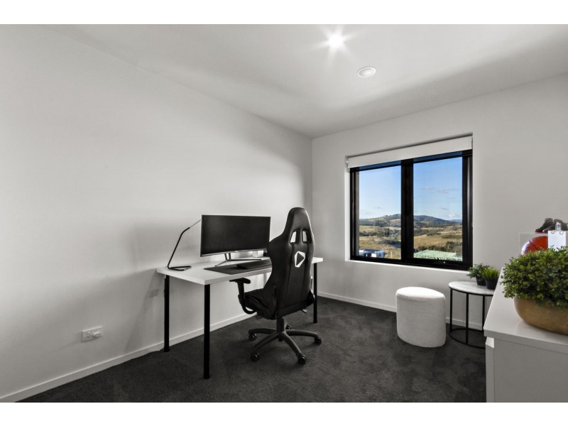 28/200 John Gorton Drive, Coombs NSW 2611