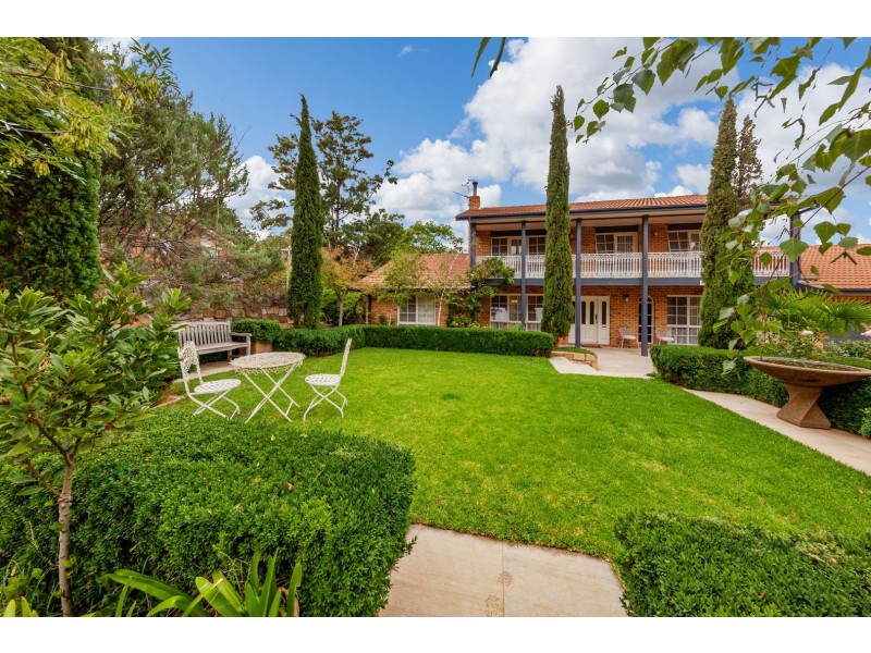 40 Ngunawal Drive, Isaacs ACT 2607