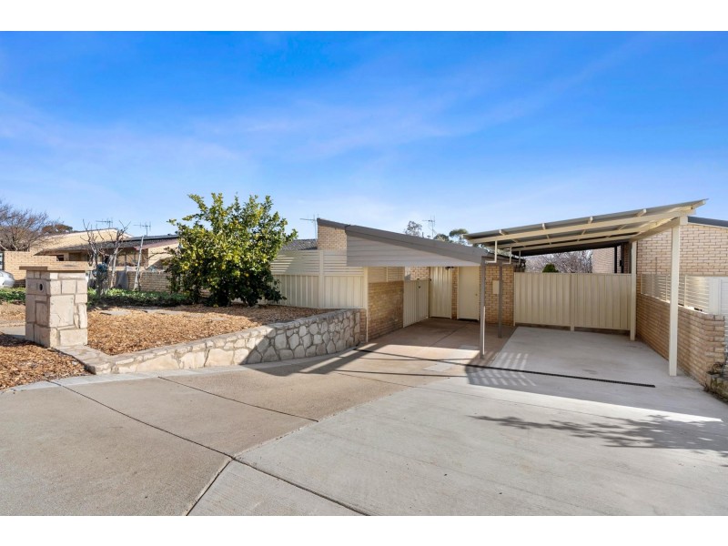 26 Epenarra Close, Hawker ACT 2614